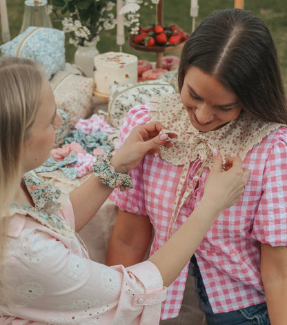 Apykaklė - Rose