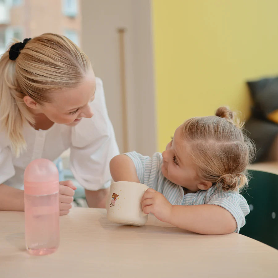 Mushie silikoninis užkandžių puodelis – pelytės fėjos