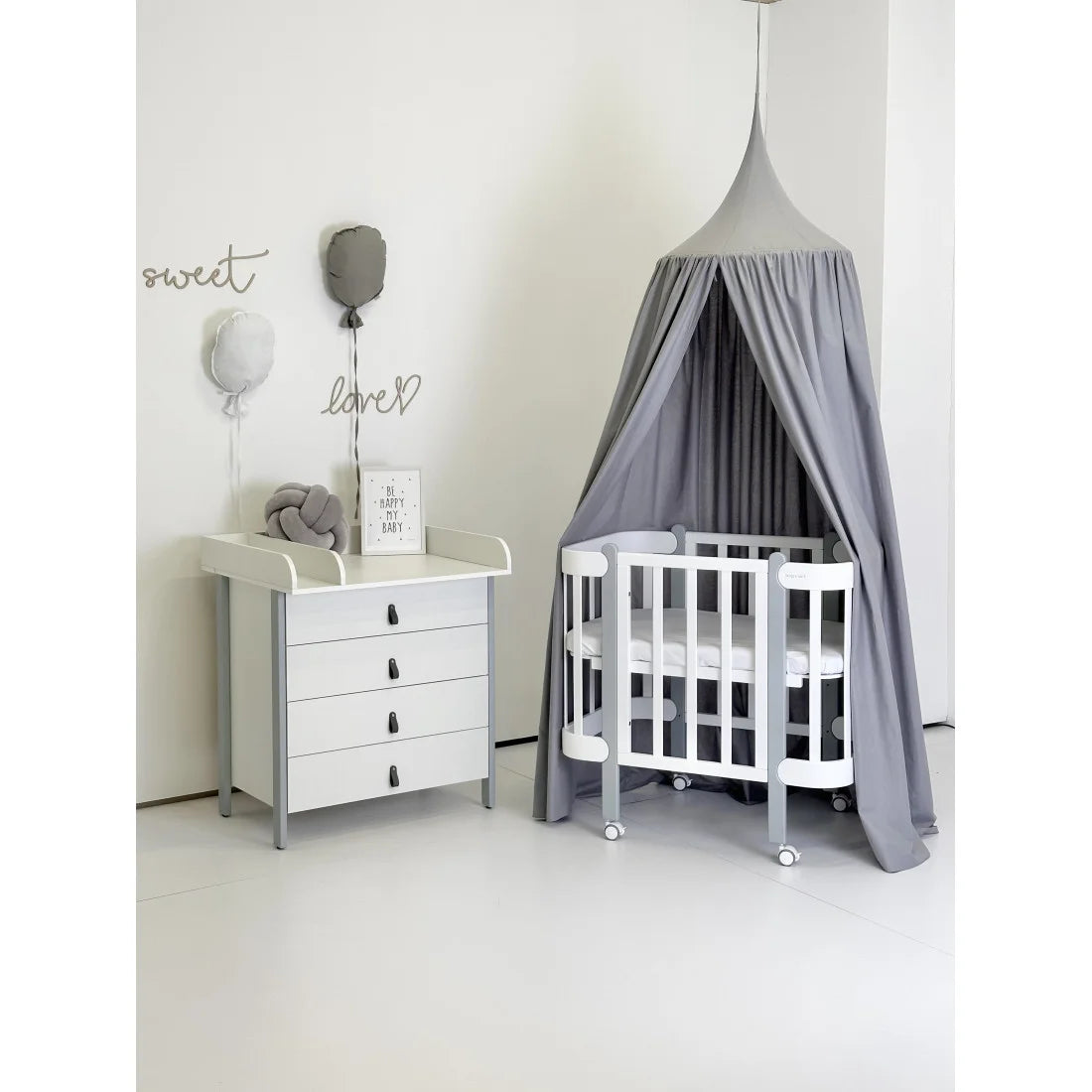 Ingvart transformuojama kūdikio lovytė - Nika natural + white