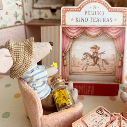 Maileg mouse house wallpaper