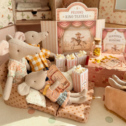 Maileg mouse house wallpaper
