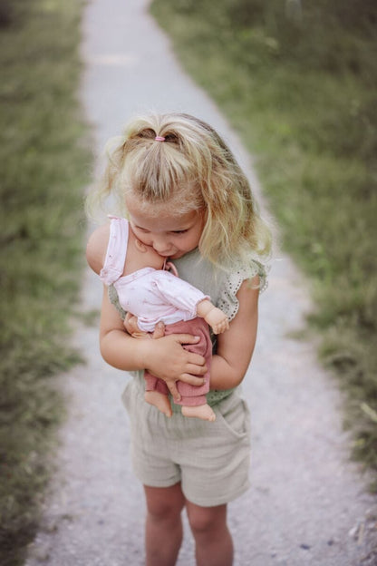 Little Dutch Lėlė kūdikis Lily