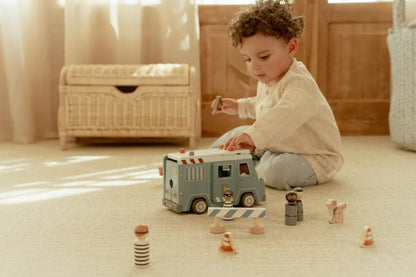 Little Dutch Medinis policijos furgonas