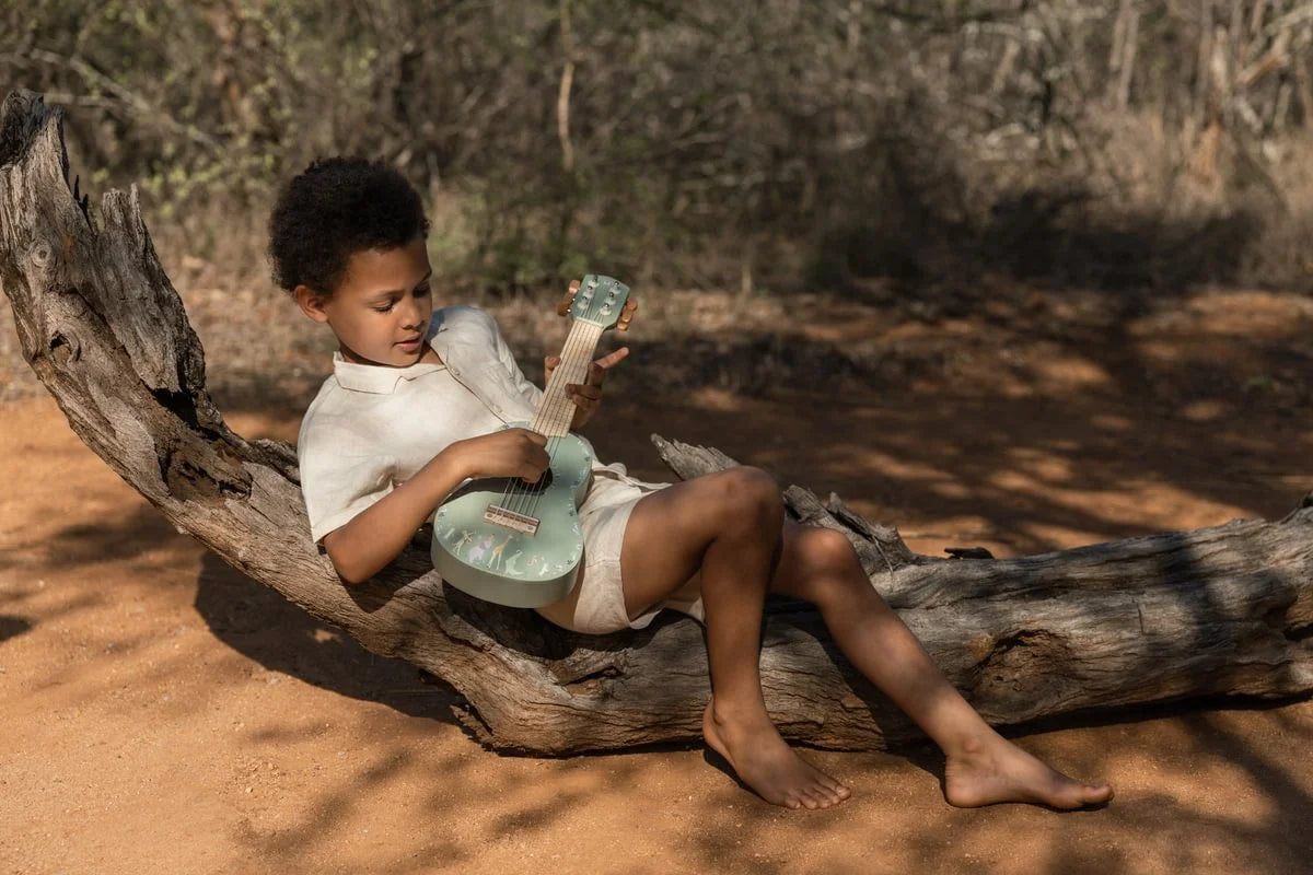 Little Dutch medinė gitara - Safari Friends Green