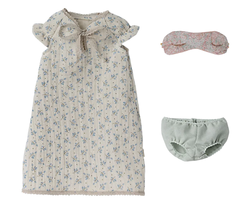 Maileg Maxi pelė 49cm - Nightgown - Image 4