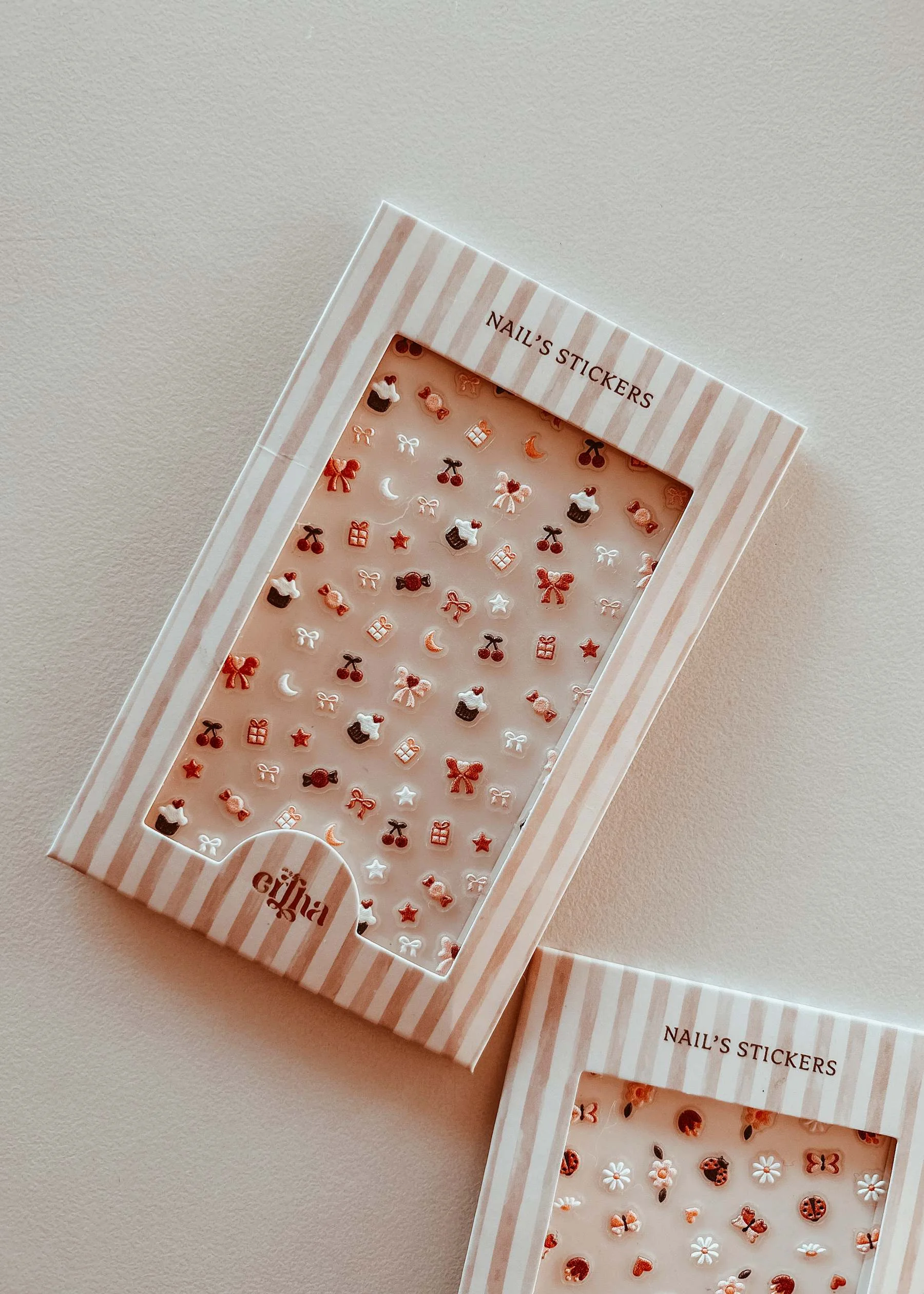 Mrs. Ertha 3D nagų lipdukai - Image 2