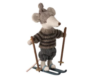 Maileg žiemos peliukas su slidėmis – didysis brolis Grey