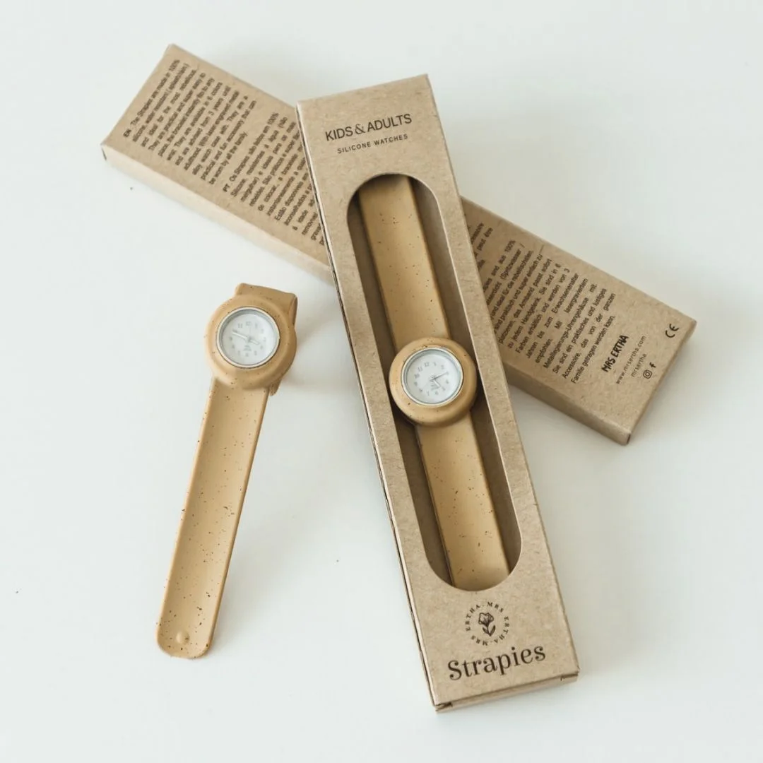 Mrs Ertha Laikrodis - honey