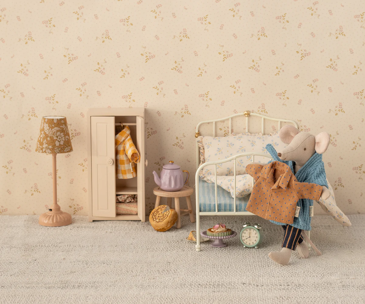 Maileg peliuko drabužiai - marškiniai ir kelnės tėčiui - Image 3